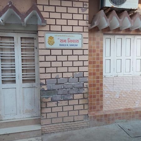 Ram Nivas Home Stay Dwarka Exterior foto